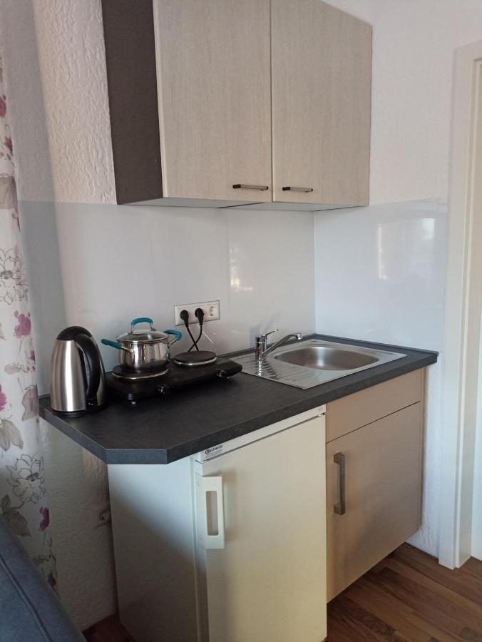 Ferienwohnung Zimmer "Beere" Lahr  Exterior foto
